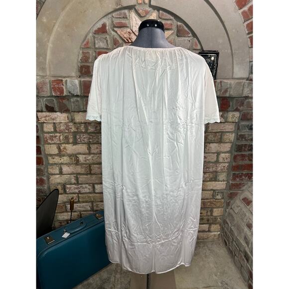 satin nightgown V neck lace pink - Picture 6 of 9